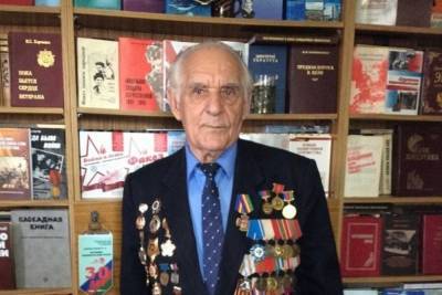 Краснодарский ветеран Анатолий Хархардин отмечает 87-й день рождения