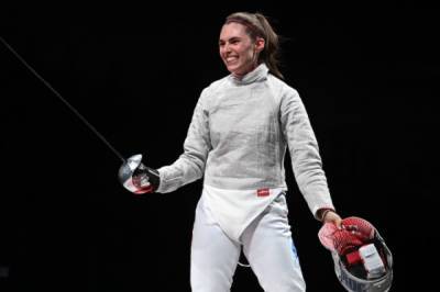 Саблистка Позднякова выиграла второе для РФ золото на Олимпиаде в Токио