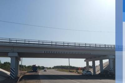 Движение транспорта по путепроводу через Северный обход открылось в Пскове