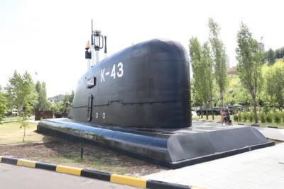 Рубку атомной подлодки «Скат» установили в нижегородском парке Победы