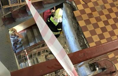 "Второй раз за год в этом же подъезде!": в харьковской многоэтажке оборвался лифт