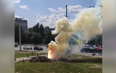 В Харькове из-под земли вырвался столб огня