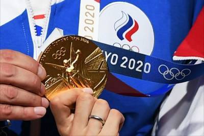 Россияне завоевали три золотые медали в третий день Олимпиады в Токио