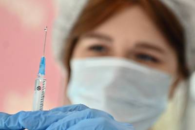 Минздрав разрешил испытания шестой российской вакцины от коронавируса