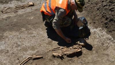 «Тактика выжженной земли» — в Карелии найдено массовое захоронение вековой давности