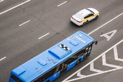 Дептранс временно запустил автобусы вместо трамваев на востоке Москвы