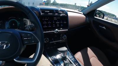 Бюджетный кроссовер Hyundai Creta 2022 с дизайном нового Tucson получит кожаный салон