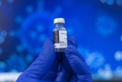 Вирусолог Романенко заявила, что вакцина «Спутник V» не вызывает тромбозов