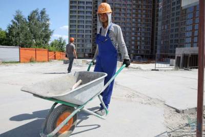 Космодром «Восточный» доверили узбекским рабочим