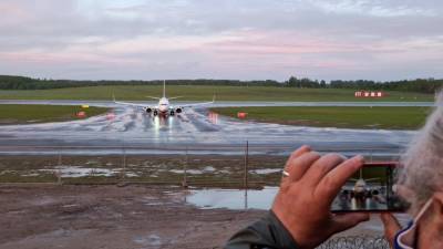Авиадиспетчер, посадивший самолёт с Протасевичем, бежал из Беларуси