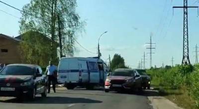 Три трупа в авто в Ярославле: возбуждено дело по статье "Убийство". Видео