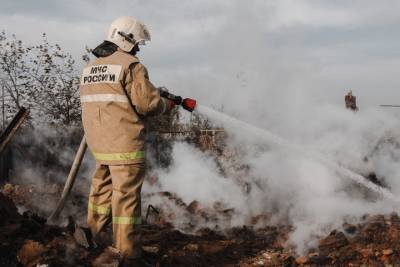Спасатели ликвидировали факельное горение на газопроводе в Пермском крае