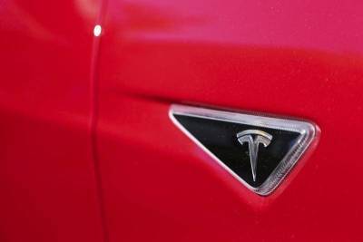 Tesla: доходы, прибыль побили прогнозы в Q2