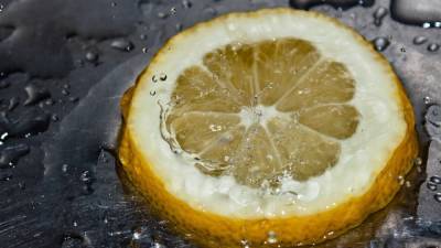 Данные Росстата показали стремительное падение цен на лимоны