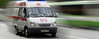 В Челябинске погибла пациентка, которая во время движения вышла из скорой