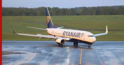 Диспетчер, посадивший самолет Ryanair в Белоруссии, уехал с семьей из страны