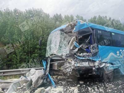 В МВД прокомментировали ДТП с пассажирским автобусом на автодороге Кемерово — Анжеро-Судженск