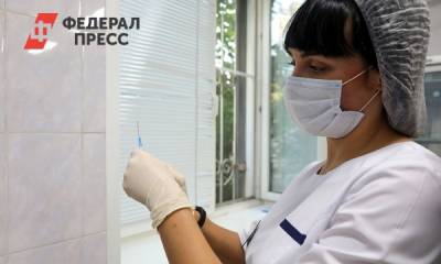 В Красноярске запустили новый пункт вакцинации в торговом центре