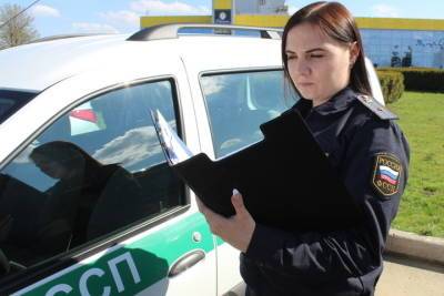 Сотню штрафов ГИБДД за раз оплатил водитель из Ставрополя