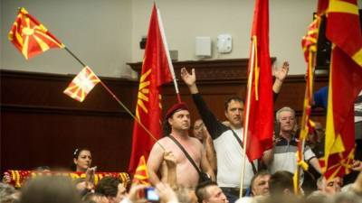 В Северной Македонии правые политики осуждены за штурм парламента