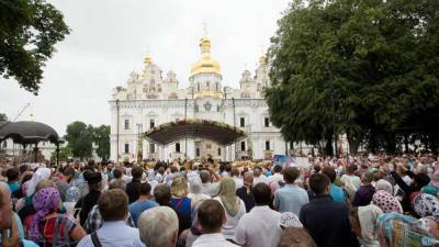 Украинские власти боятся православного большинства