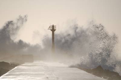 Свирепствовавший в Китае тайфун «Непартак» движется на Сахалин