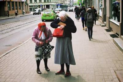 Латвийский священник Крист Калниньш: Мы стали одной из самых бедных стран Европы
