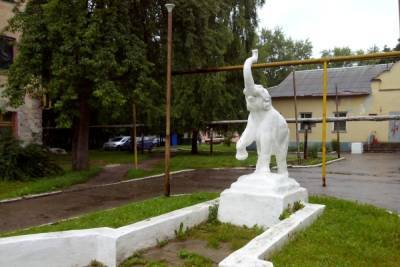Любимов высказался о демонтированной скульптуре слоника в Рязани