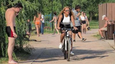 «Оранжевый» уровень погодной опасности объявлен в Москве из-за жары