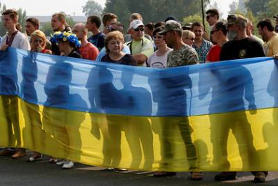 Названа доля считающих себя одним народом с русскими украинцев