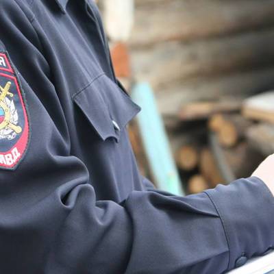 Жительница Новокузнецка спасла жизнь выпавшему из окна ребенка