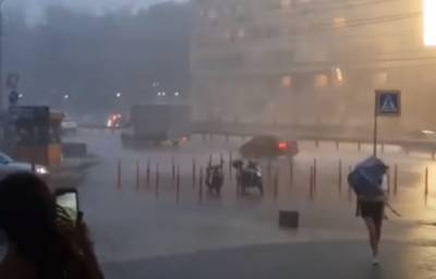 Сразу два циклона несут в Украину грозы с бурями: когда ждать стихии