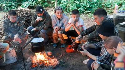"Родник" продолжает учить юных сахалинцев правильному отношению к природе
