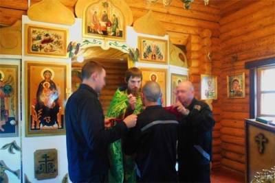 В колонии в Тверской области осужденные обратились к Богу