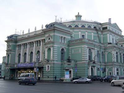 В центре Петербурга ограбили артиста Мариинки