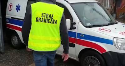 Жительница Польши купила две машины скорой и возила на них контрабандные сигареты