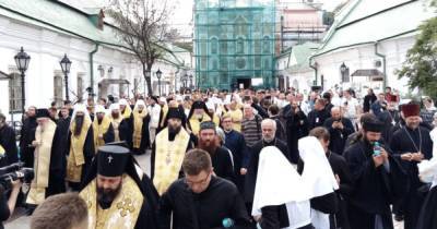 350 тысяч человек прошлись Крестным ходом в Киеве (видео)