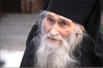 У духовника патриарха Кирилла выявили COVID-19