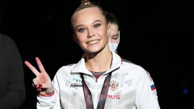 Воронежская гимнастка Мельникова завоевала первое «золото» на Олимпиаде в Токио