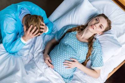 В тверском роддоме здоровая девочка умерла из-за затянувшихся родов