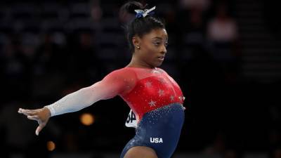 Американская гимнастка Симона Байлз снялась с Олимпиады по медицинским причинам