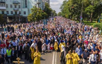 Полиция насчитала 55 тыс. участников кресного хода - korrespondent.net - Украина - Киев - Русь