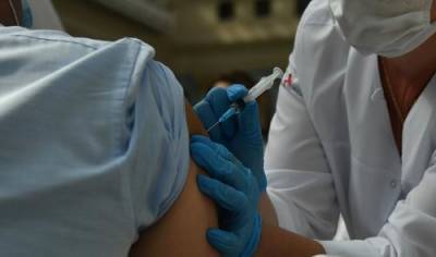 В Чечне вакцинацию против COVID-19 прошли 100% взрослого населения