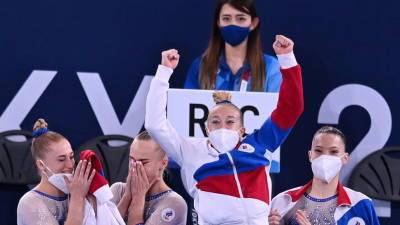 Немов назвал неожиданной победу российских гимнасток в многоборье на Олимпиаде