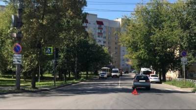 В Кирове автомобиль сбил 10-летнего велосипедиста