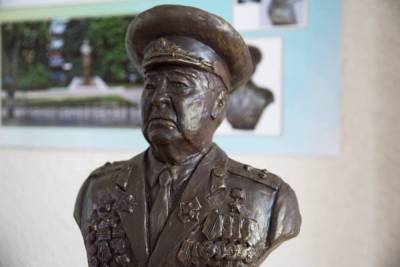 В Курске бюст Героя Советского Союза Михаила Булатова установят к 23 августа