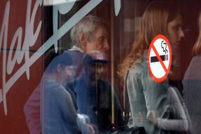 Минздрав разработает новые меры по борьбе с курением в России