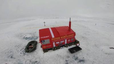 250 часов на дрейфующей льдине провел в одиночку Федор Конюхов