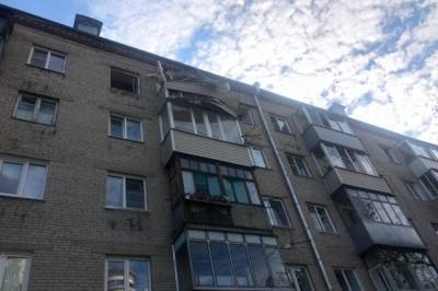 Взрыв бытового газа произошел в многоэтажке в Барнауле
