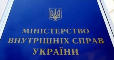Новый глава МВД Украины решил заняться тяжеловесным транспортом